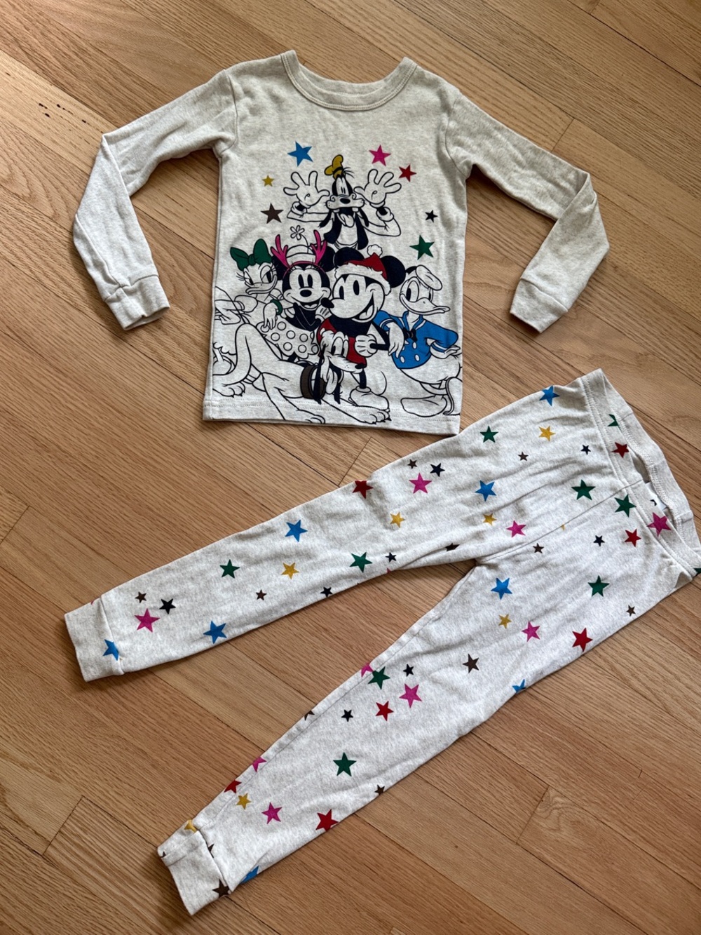 GAP Disney organic cotton Minnie Mickey Pajama Set with Multicolor Stars
